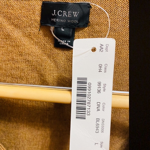 Banana Republic Merino Wool Cardigan Sweater - Picture 3 of 3